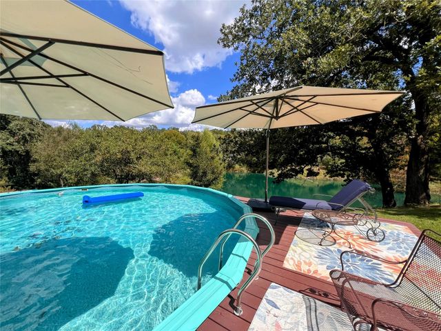 126 Blackjack CV, Bastrop, TX 78602