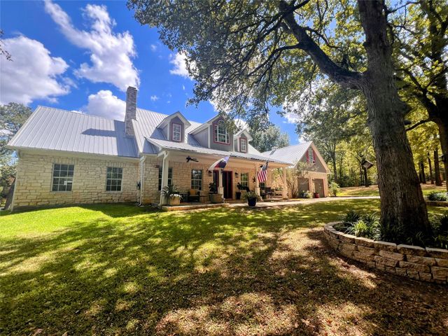 126 Blackjack CV, Bastrop, TX 78602