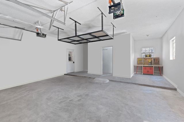 126 Blackjack CV, Bastrop, TX 78602