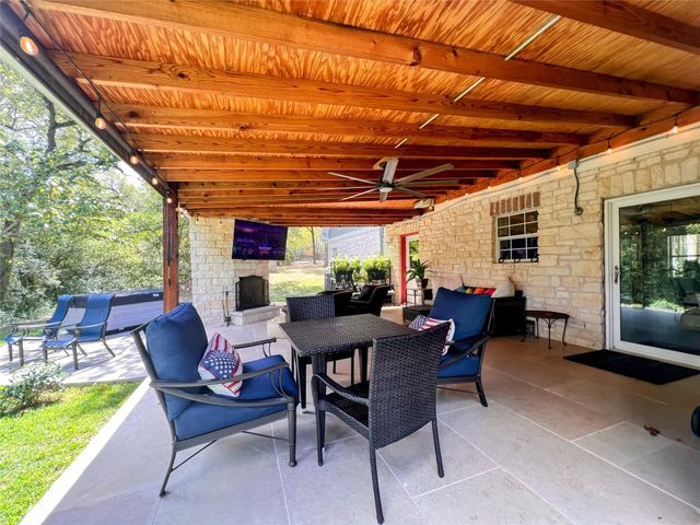 126 Blackjack CV, Bastrop, TX 78602