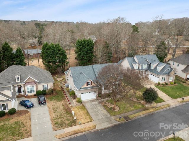 1613 Essex Hall Drive, Rock Hill, SC 29730