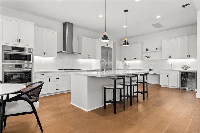 303 Emmet Pl, Concord, CA 94521