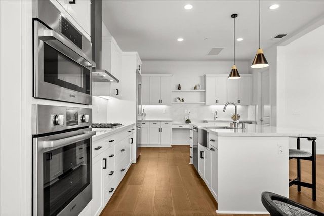 303 Emmet Pl, Concord, CA 94521