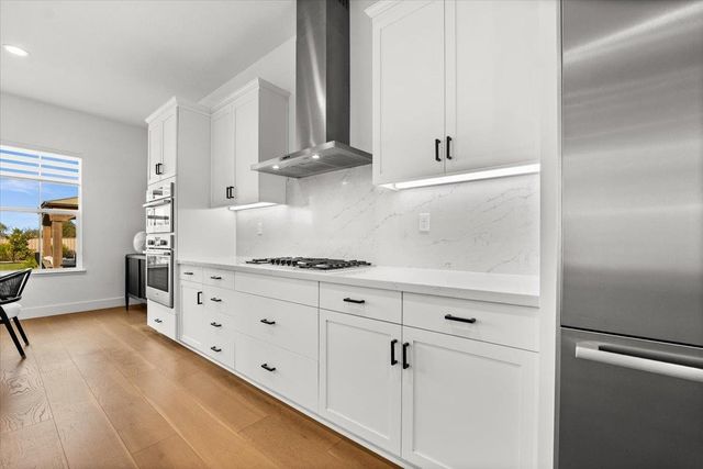 303 Emmet Pl, Concord, CA 94521