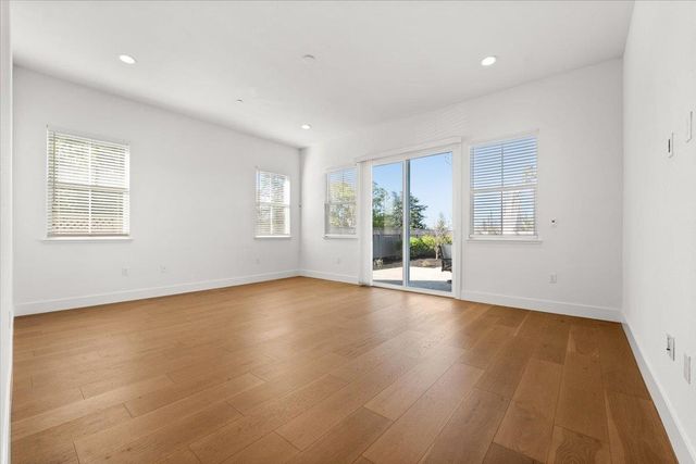 303 Emmet Pl, Concord, CA 94521