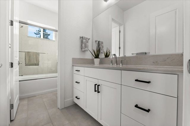 303 Emmet Pl, Concord, CA 94521