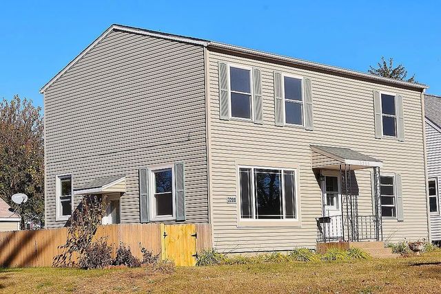 3200 Mound Avenue SE, Cedar Rapids, IA 52403