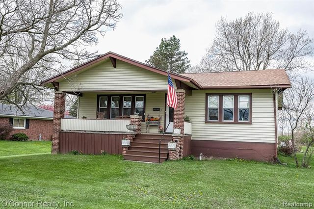 3323 Kinney Road, Emmett, MI 48022