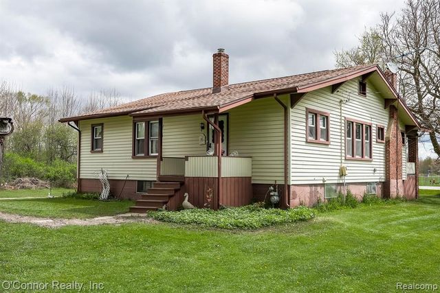 3323 Kinney Road, Emmett, MI 48022