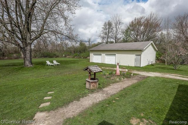 3323 Kinney Road, Emmett, MI 48022
