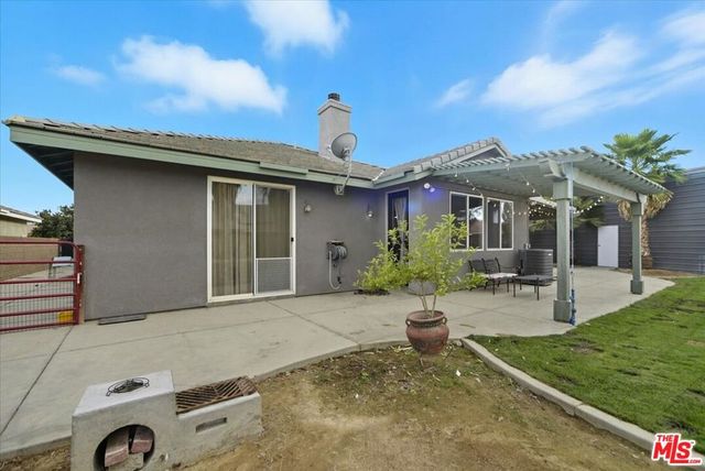 6223 W Avenue J12, Lancaster, CA 93536