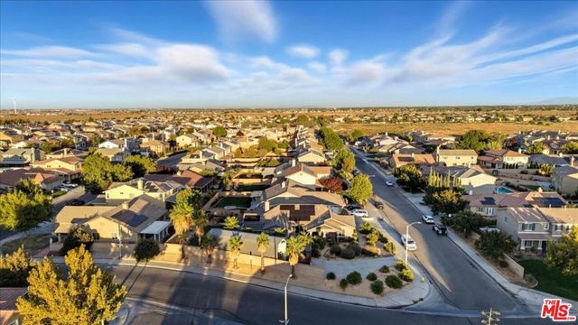 6223 W Avenue J12, Lancaster, CA 93536