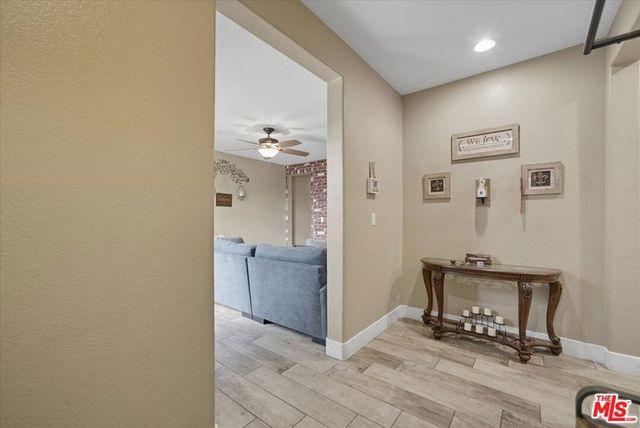 6223 W Avenue J12, Lancaster, CA 93536