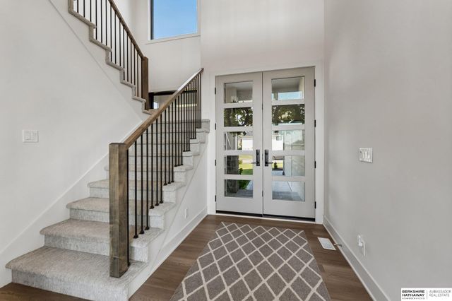 21225 Joseph Street, Omaha, NE 68022