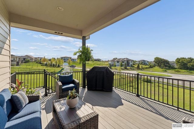 21225 Joseph Street, Omaha, NE 68022
