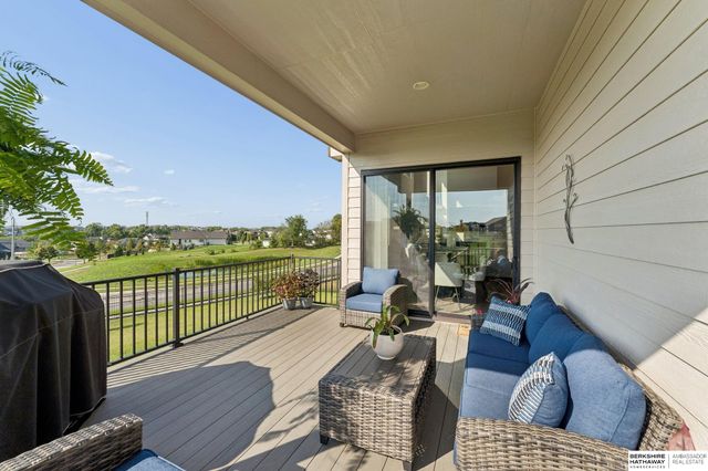 21225 Joseph Street, Omaha, NE 68022
