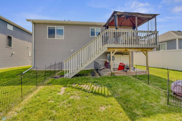 1334 6th Street NW, West Fargo, ND 58078
