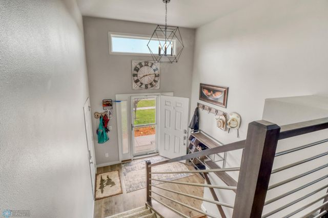 1334 6th Street NW, West Fargo, ND 58078