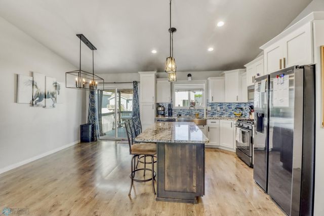 1334 6th Street NW, West Fargo, ND 58078