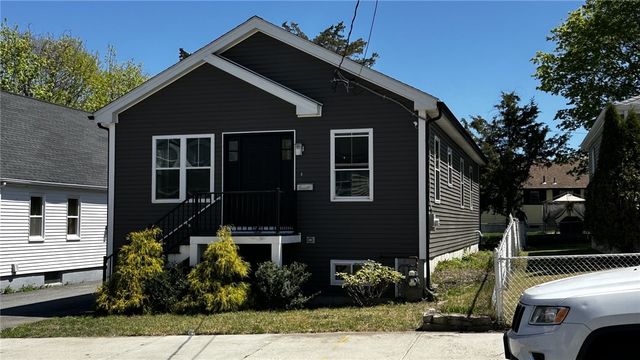 851 River Avenue, Providence, RI 02908