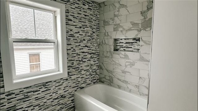851 River Avenue, Providence, RI 02908