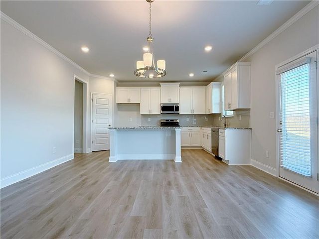 1450 Sunny Valley Lane, Braselton, GA 30517