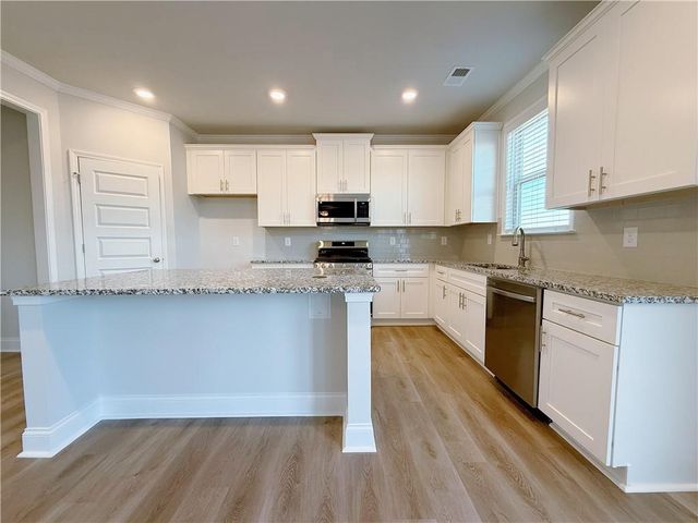 1450 Sunny Valley Lane, Braselton, GA 30517