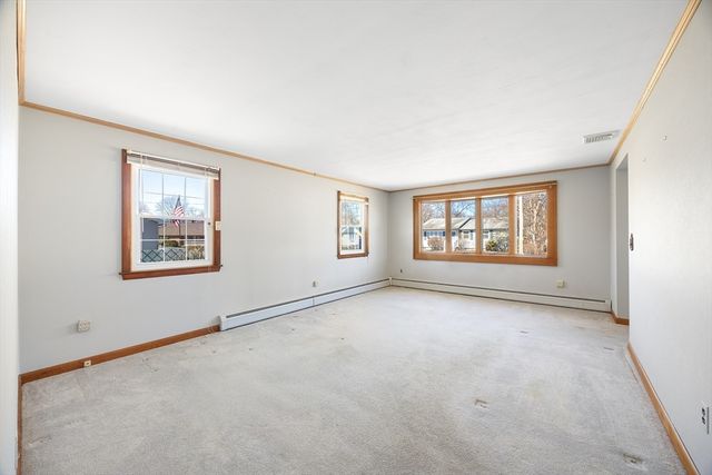 47 Boucher Cir, Chicopee, MA 01020