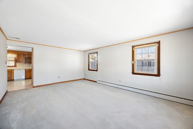 47 Boucher Cir, Chicopee, MA 01020