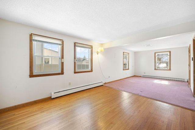 47 Boucher Cir, Chicopee, MA 01020