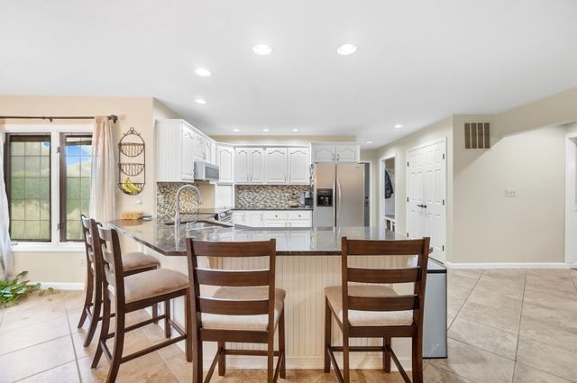 998 Brookwood Drive 998 Brookwood Drive, Troy, OH 45373