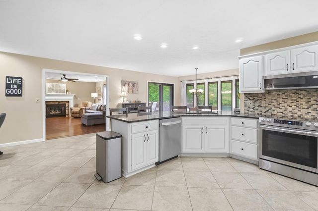 998 Brookwood Drive 998 Brookwood Drive, Troy, OH 45373