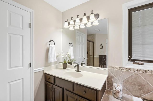 998 Brookwood Drive 998 Brookwood Drive, Troy, OH 45373