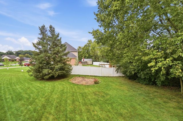 998 Brookwood Drive 998 Brookwood Drive, Troy, OH 45373