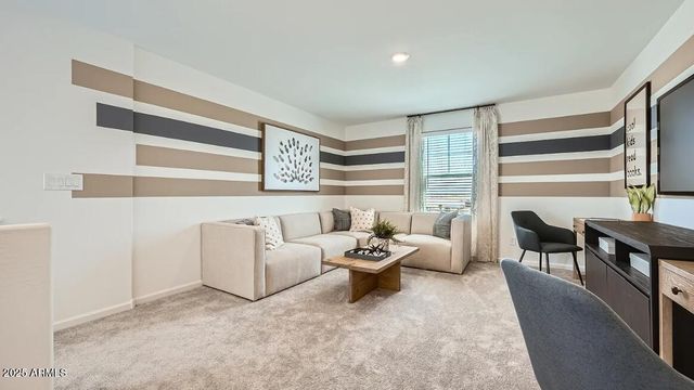 3265 E POMODORO Avenue, San Tan Valley, AZ 85143