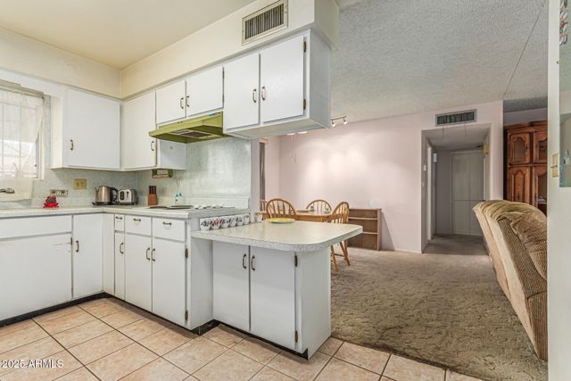 6050 E BOISE Street, Mesa, AZ 85205