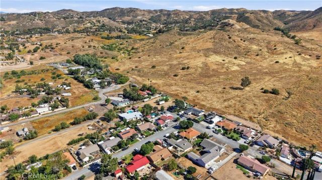 20801 Hollis Drive, Perris, CA 92570