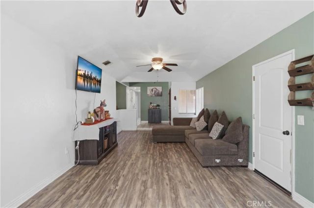 20801 Hollis Drive, Perris, CA 92570