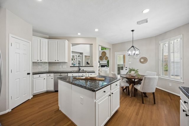 7535 Guinevere Drive, Sugar Land, TX 77479