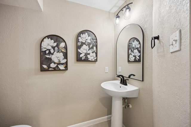 7535 Guinevere Drive, Sugar Land, TX 77479