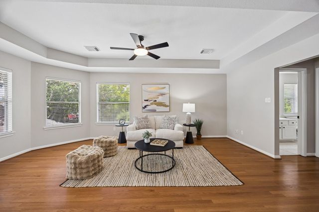 7535 Guinevere Drive, Sugar Land, TX 77479