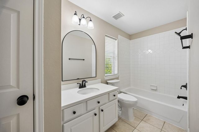 7535 Guinevere Drive, Sugar Land, TX 77479