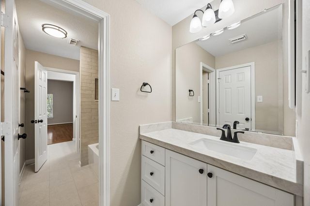 7535 Guinevere Drive, Sugar Land, TX 77479