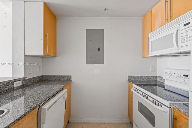 275 NE 18th Street 1803, Miami, FL 33132