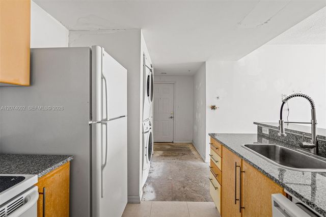 275 NE 18th Street 1803, Miami, FL 33132