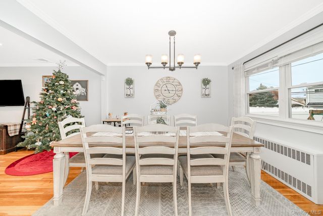 3738 Regent Lane, Wantagh, NY 11793