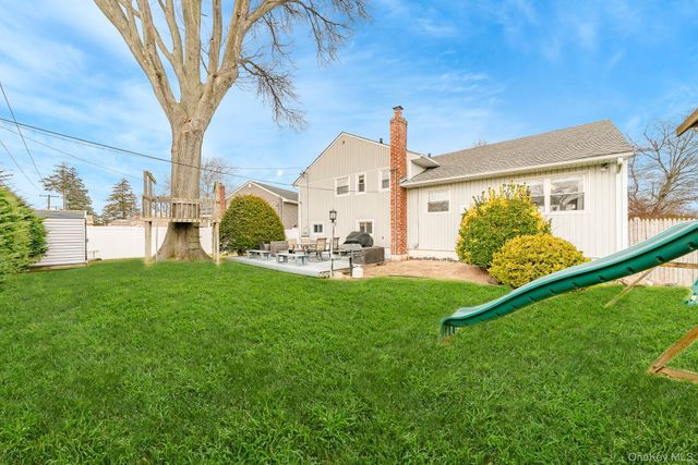 3738 Regent Lane, Wantagh, NY 11793