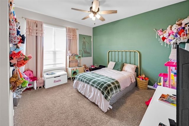 308 Olde Knoll Place, Rio Vista, TX 76093