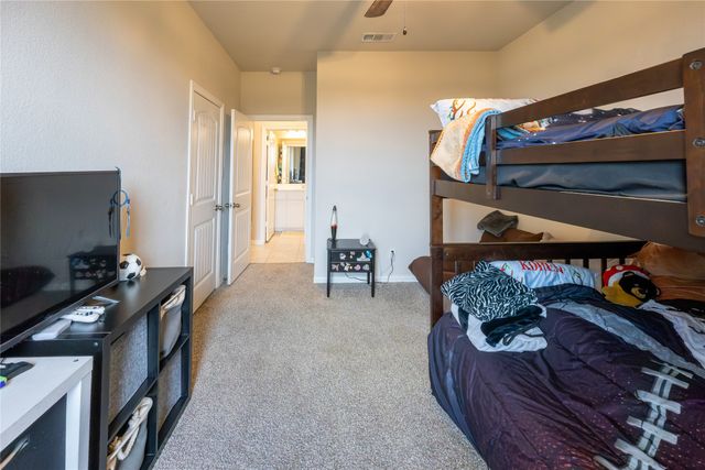 308 Olde Knoll Place, Rio Vista, TX 76093