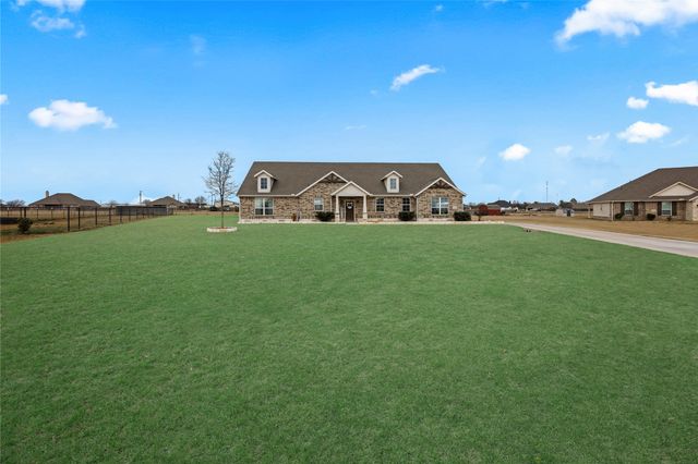 308 Olde Knoll Place, Rio Vista, TX 76093